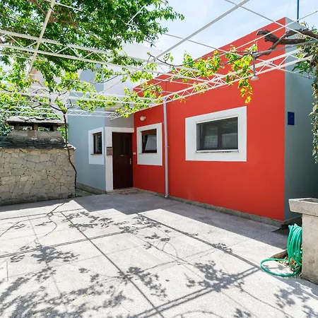 House Turtle Garden Σπίτι διακοπών
